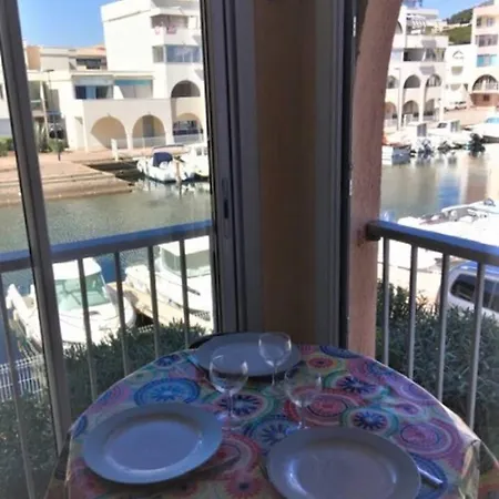 D'une A Lägenhet Sète